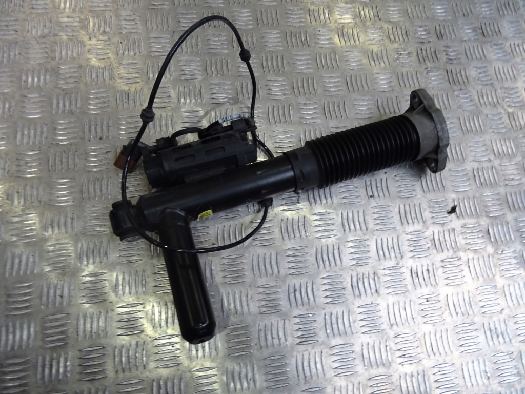 фото №1, Mercedes w213 амортизатор левый задняя a2133200502