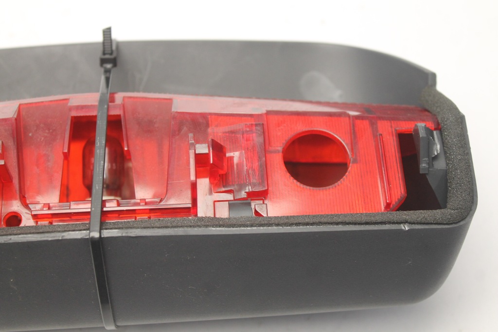 фото №11, Третий свет стоп стоп-сигнал mazda 2 dy 03r-