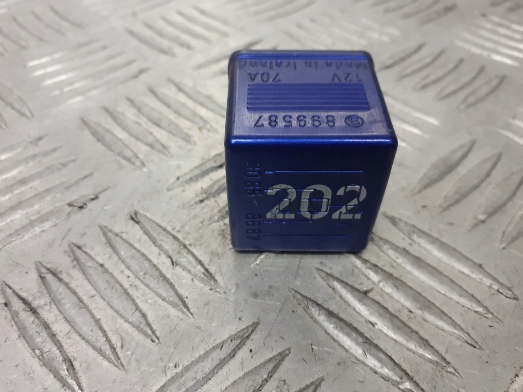 фото №1, Реле audi a3 8l 8a0951253