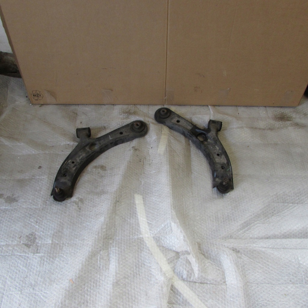 фото №1, Suzuki swift mk7 2011- 2017 рычаг перед