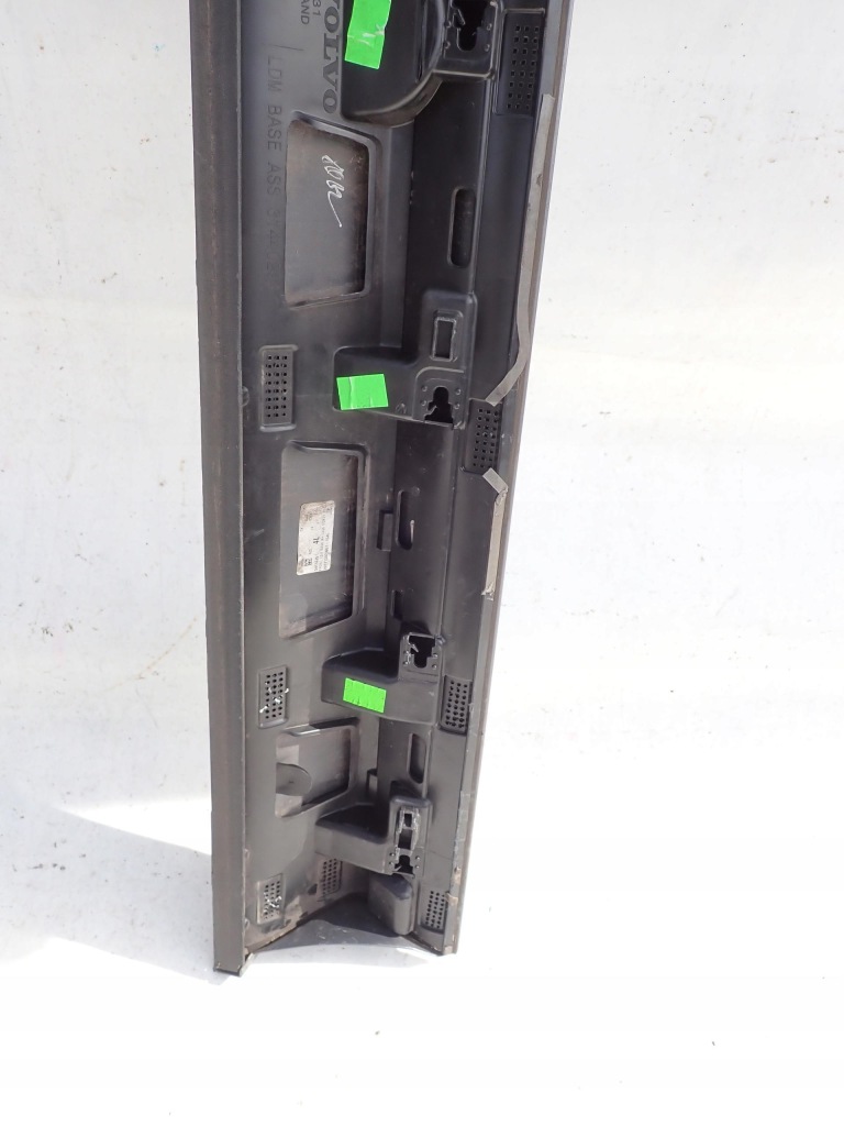 фото №6, Volvo xc60 ii 17- молдинг двері права перед