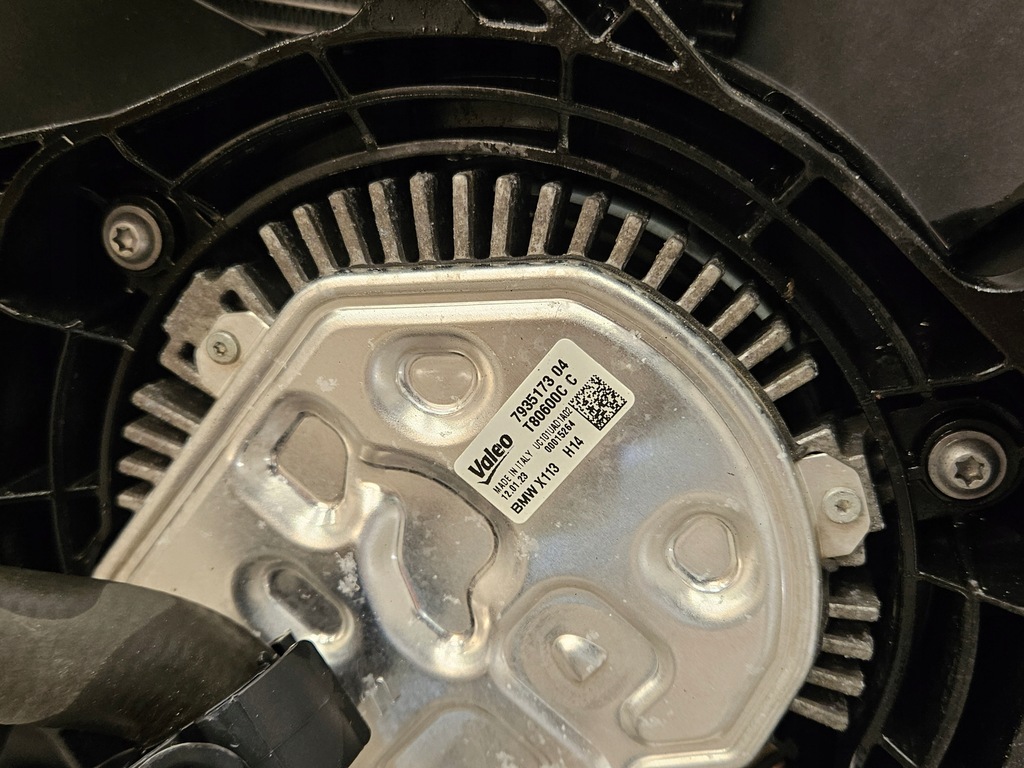 фото №10, Комплект радіатор bmw i4 g26 електрик вентилятор радіатор idealne !!!