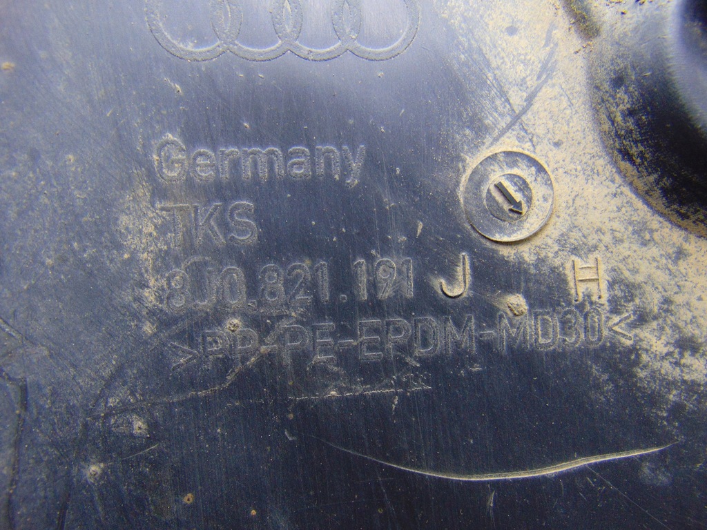 фото №8, Подкрылок левая левый перед передние audi tt 8j 8j0821191j