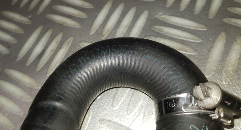 Bmw 5 e60 e61 2.0 d m47n2 шланг води труба патрубок радіатора оливи 7805356 Зі Шроту