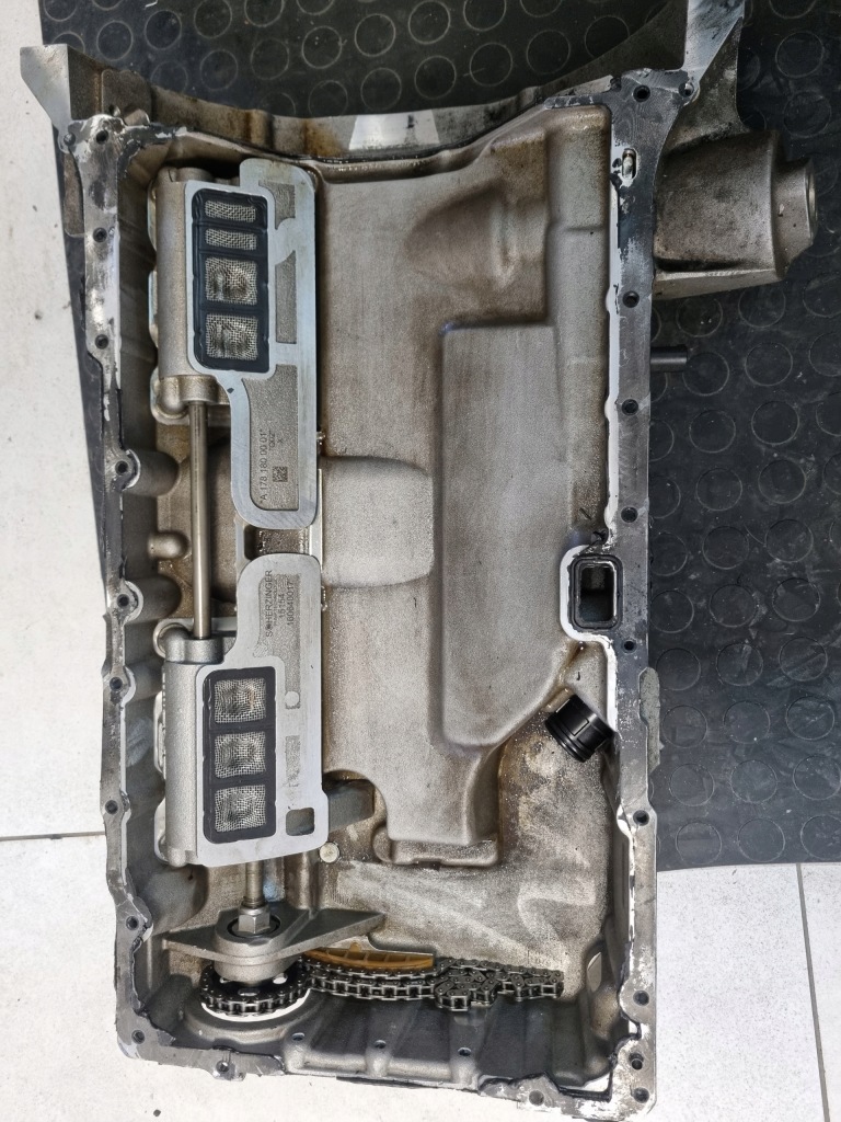 Поддон масляная mercedes c190 gts e63 c63 amg a1780102801 без оснащения bez повреждений Недорого