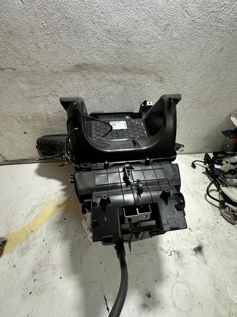 фото №1, Renault обігрівач 272702591r express ii