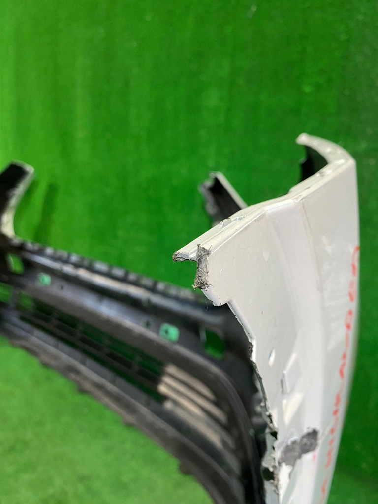 фото №8, Бампер передний перед toyota highlander iv 20- nr.4992