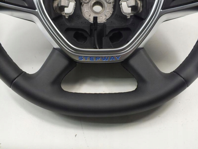 фото №12, Sandero ii воздуховод мультимедийная oryg