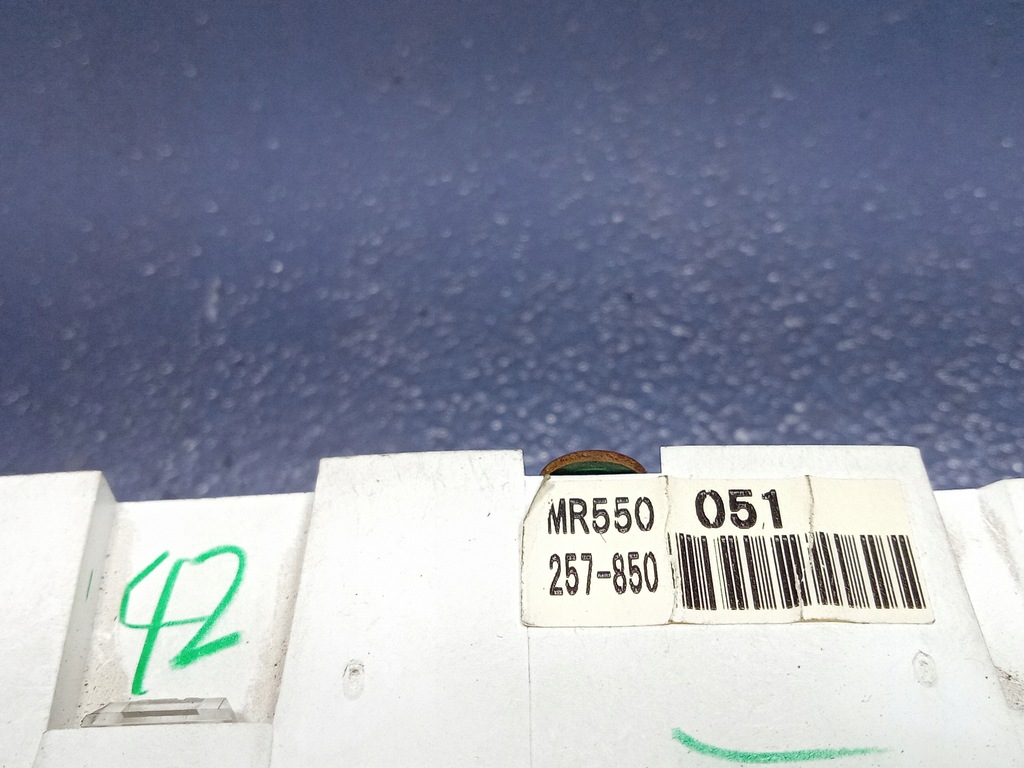 фото №6, Mitsubishi lancer vii 1.6 16v счетчик приборы eu mr550051