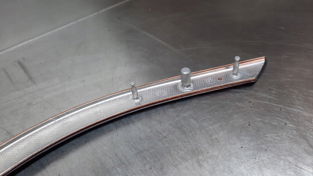 фото №7, Молдинг обивка дверь правый перед 30716430 volvo s80 v70 iii xc70 ii