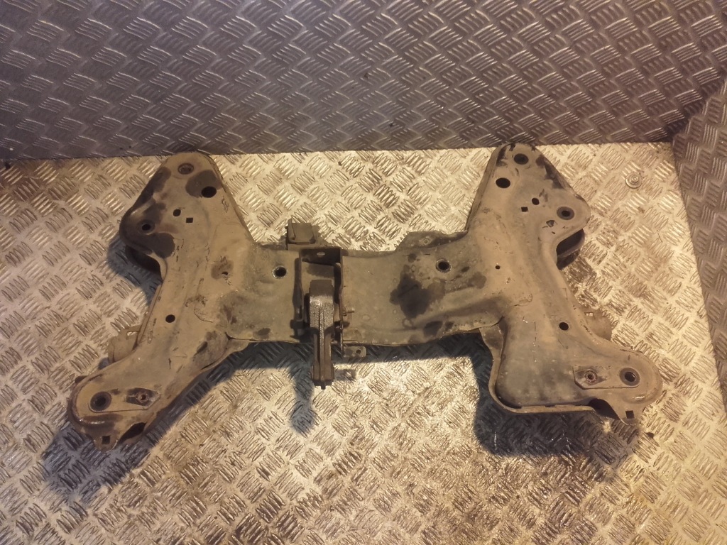 фото №2, Peugeot 2008 подрамник подрамник