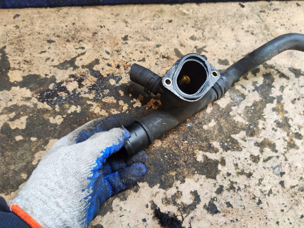 фото №1, Audi a2 1.4 tdi патрубок корпус