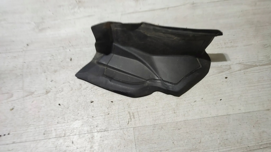 фото №1, Alfa romeo stelvio 2.0t 21r. молдинг pod фара задня