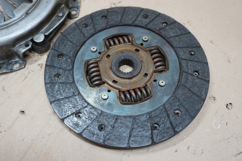 фото №9, Suzuki vitara сцепление диск + прижим 1,6 8v 94r