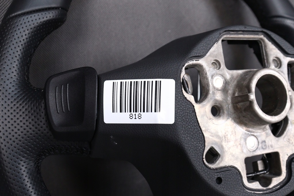 фото №11, Воздуховод кожа лепестки переключения vw golf vii passat b8 lift tiguan ii arteon r-line