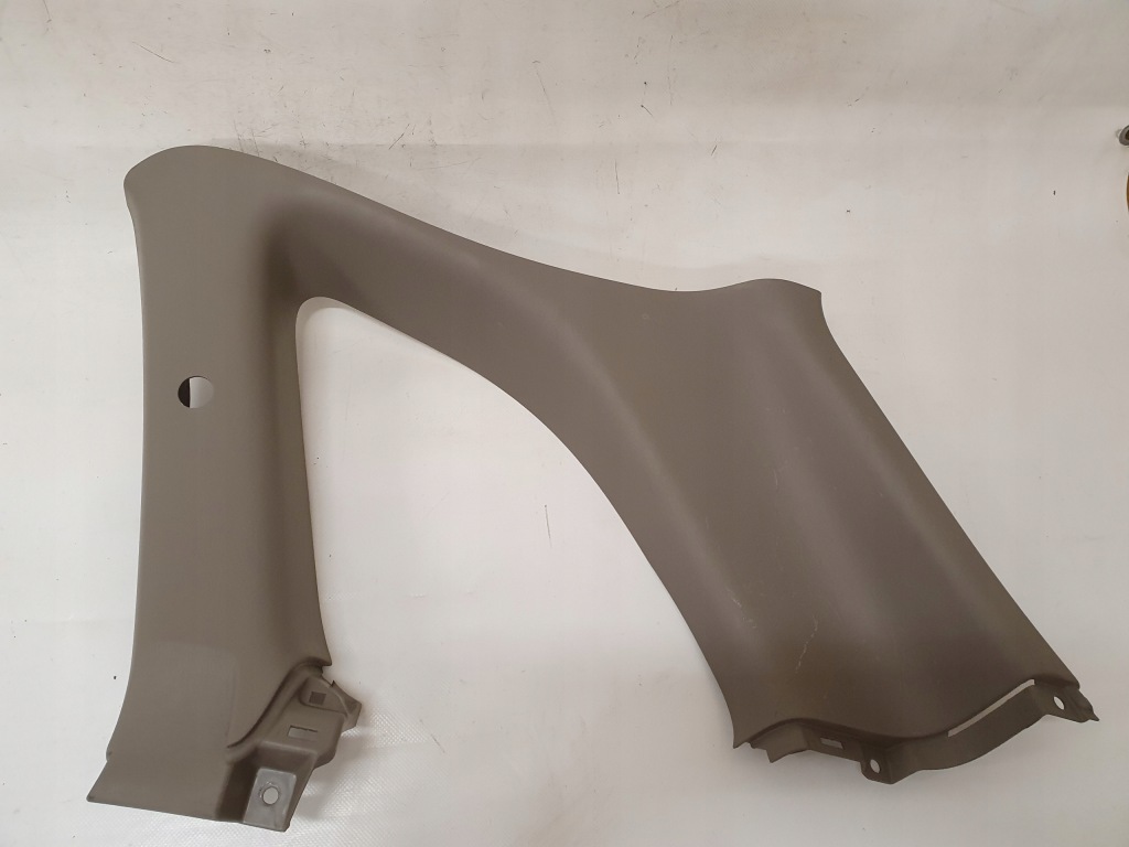 фото №7, Обивка багажника рамка окно светлая rav4 ii