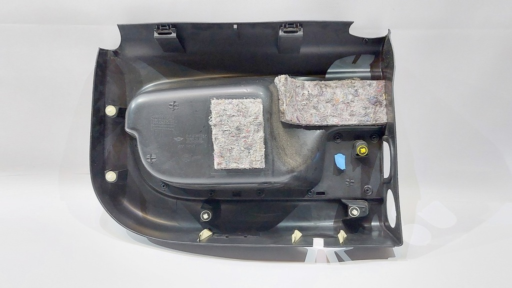 фото №3, Обивка дверь багажника задняя левый mini clubman r55 11r. 2756199