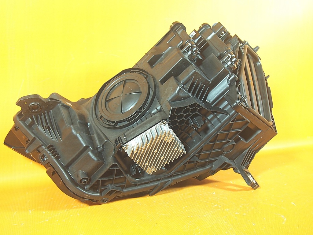 фото №11, Audi q3 83a 14km лампы перед full led полный 83a941033 / 83a941034