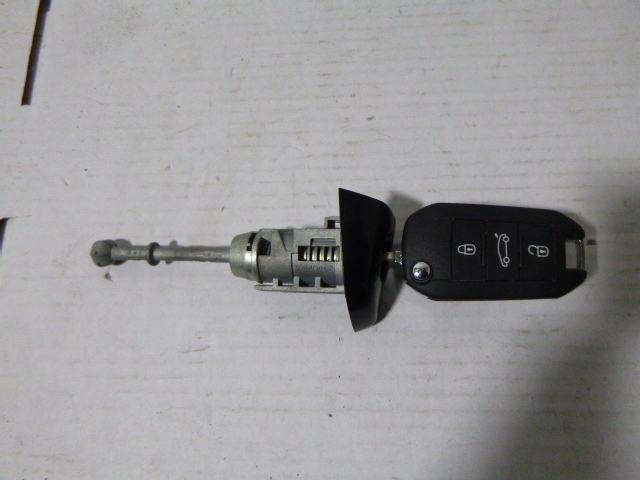 фото №1, Ключ замок запалювання opel corsa f 9811802277