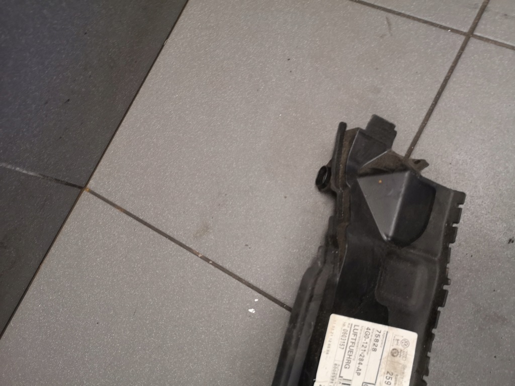 фото №5, Повітропровід повітря права audi rs6 c7 4g0121284ap