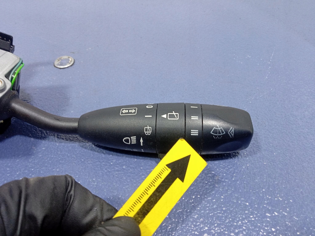 Mercedes a klasa w169 переключатель комбинированный a1695450210 с Разборки