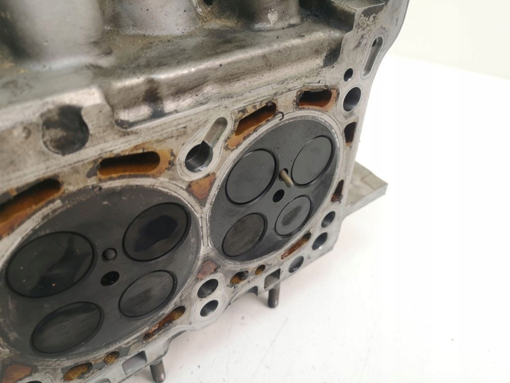 фото №6, Audi a6 s6 c6 4f 2006 правая сторона головка двигателя