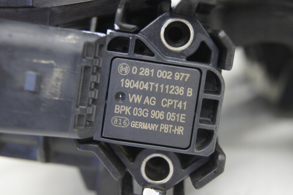 фото №10, Коллектор всасывающий дроссельная заслонка 1.0 arona