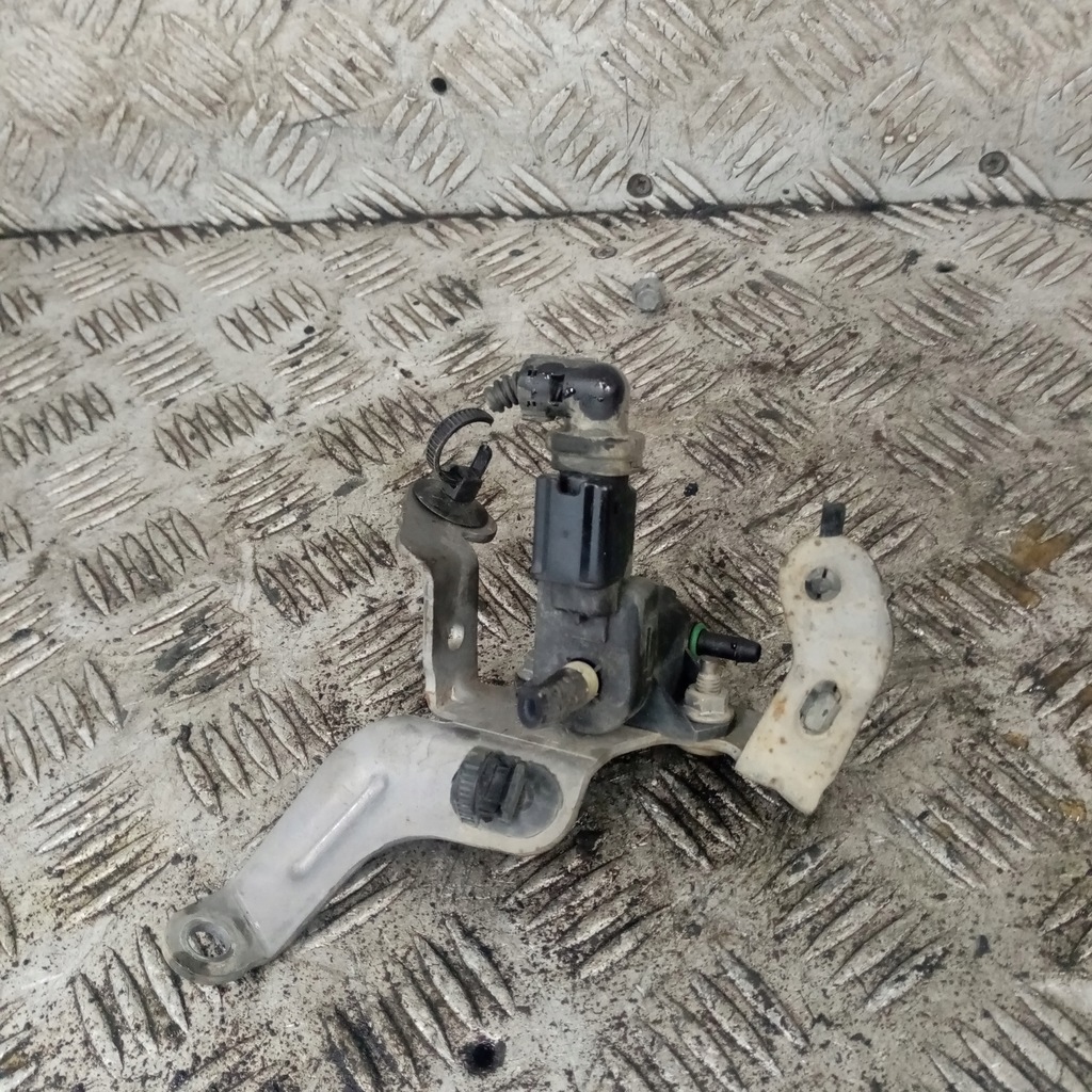 фото №1, Клапан вакуумa peugeot 308