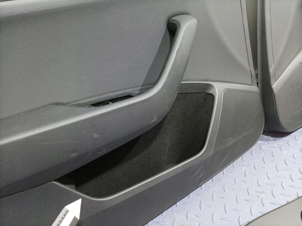 фото №13, Skoda superb iii kombi сиденья заднее сиденье комплект кожа eu