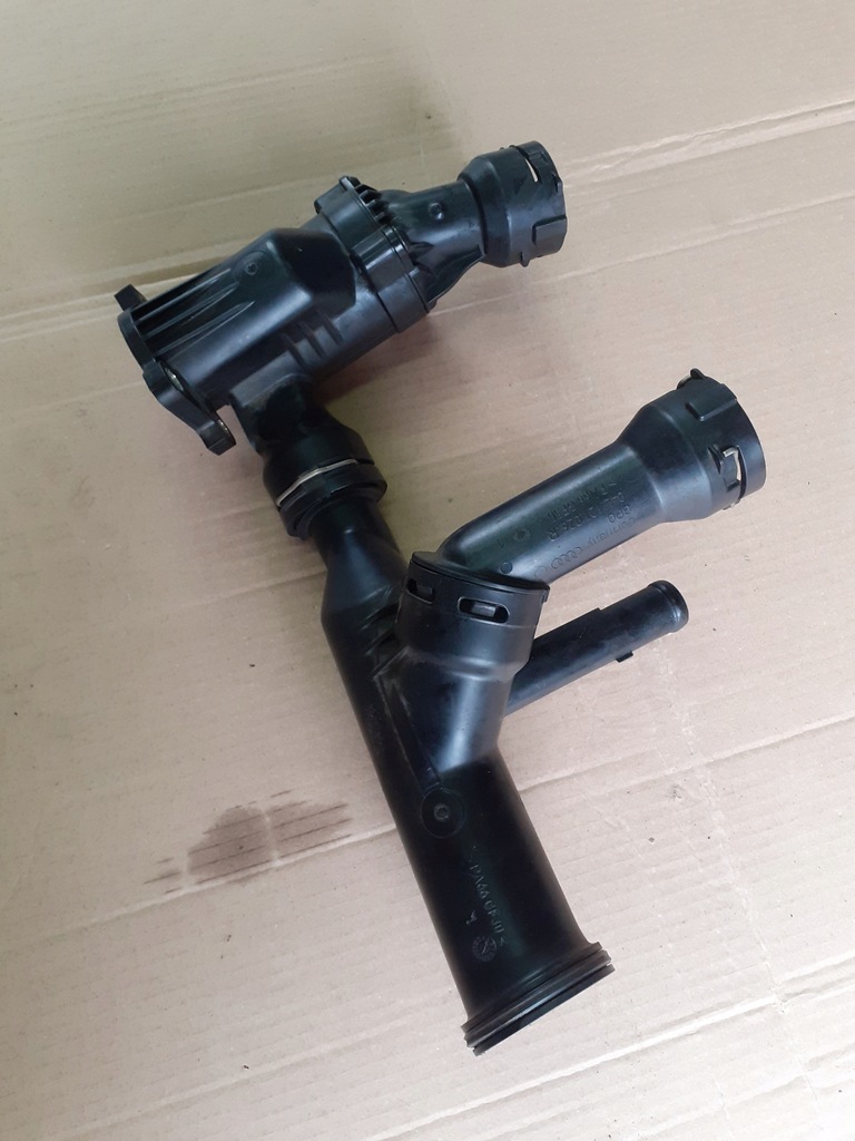 фото №1, Корпус термостата vw audi 2.0 tdi 04l121111h