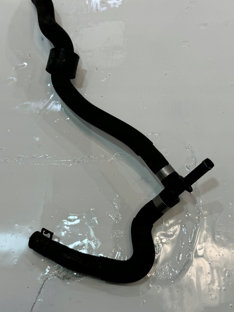 фото №1, Шланг wody vw golf vii 5q0122447as