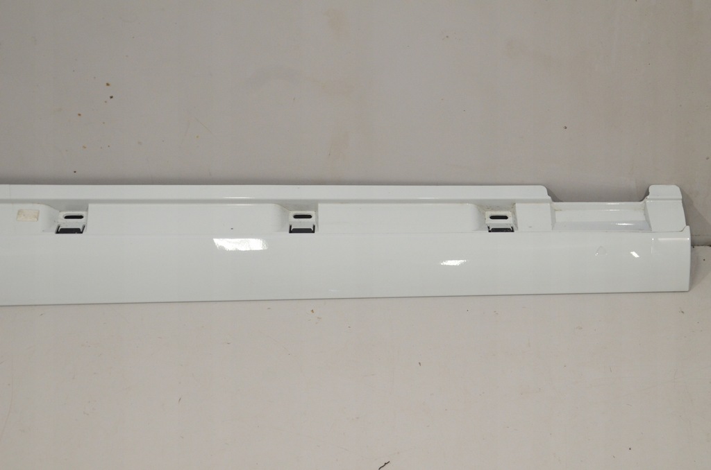 фото №4, Vw cc lift молдинг порог левая 3c8853855f