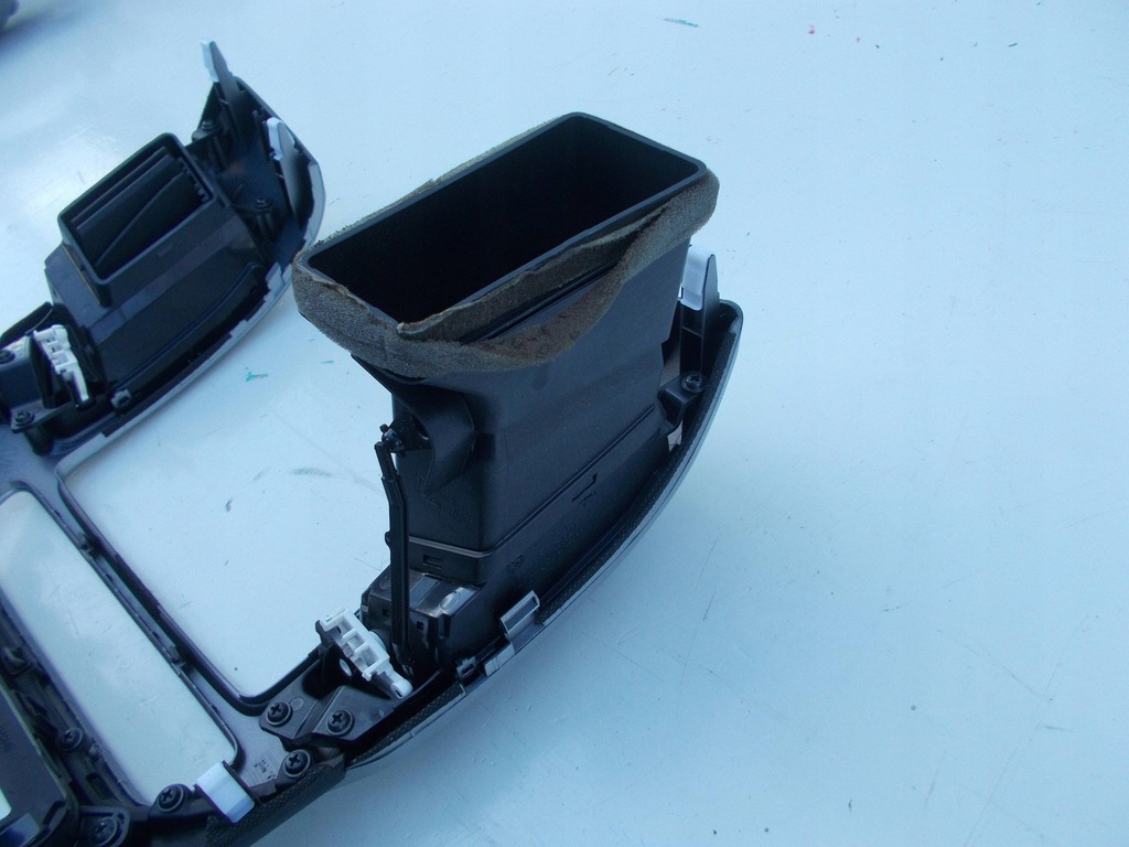 фото №11, Рамка панелі приладової панелі navi радіо kia venga 84740-1p600 937301p000