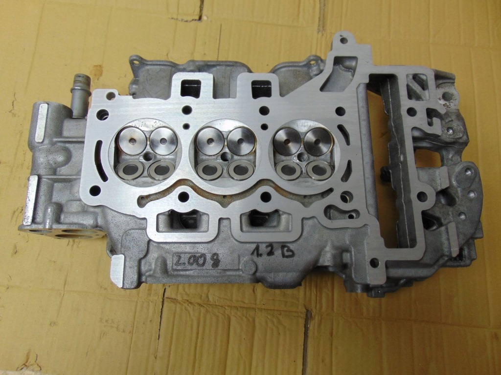 фото №1, Головка цилиндров peugeot 2008 1.2 vti obrobiona