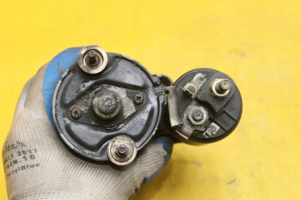 Стартер audi оригінальний номер 06b911023 Недорого