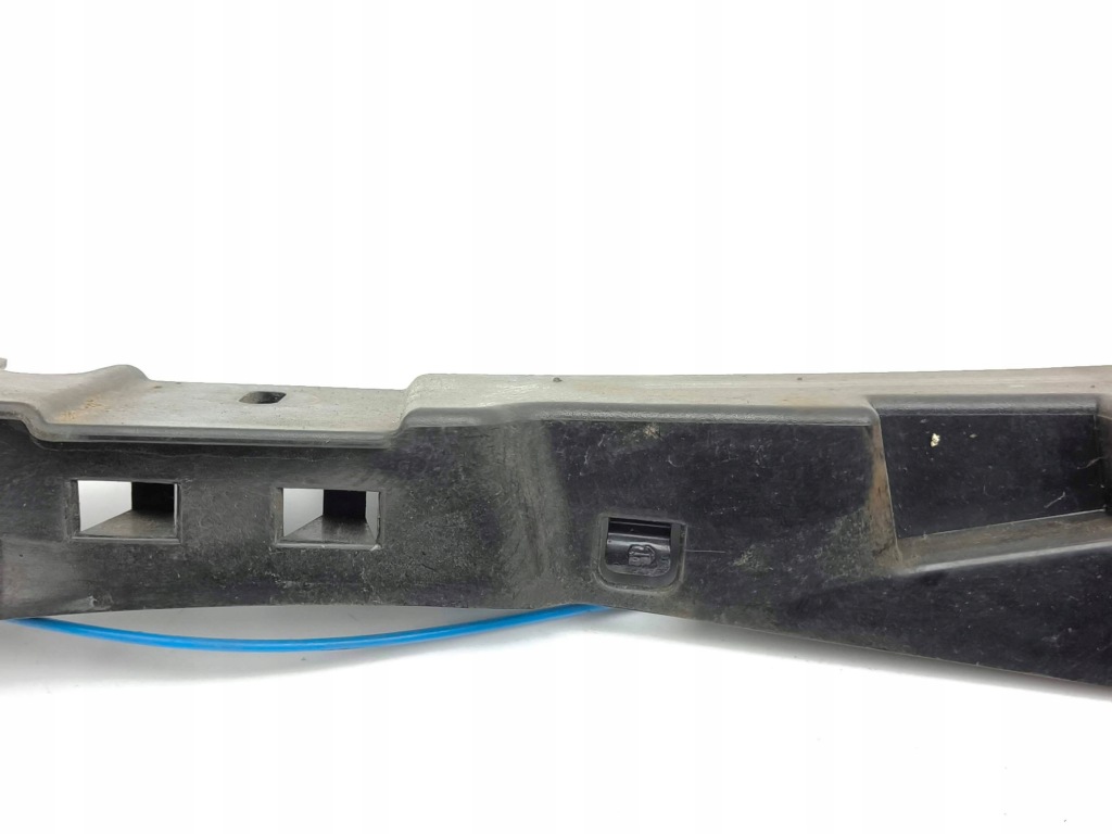 Bmw i3 направляющая бампера заднего 2015 7296756 Доставка