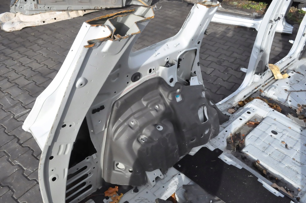 фото №6, Mercedes eqb x243 pas задняя задний крыло левый правый четверть поддон 23r 144