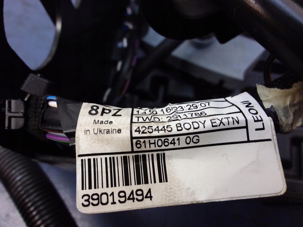 фото №9, Opel astra k основание аккумулятор клемма жгут