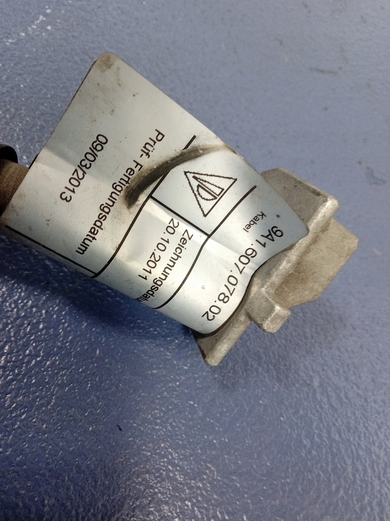 фото №5, Cayman 981 шланг клемма аккумулятор 9a160707802