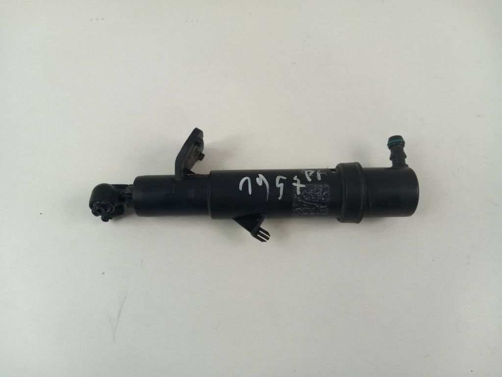 Купить Mercedes clk w209 рестайлинг  купе омыватель фара правый