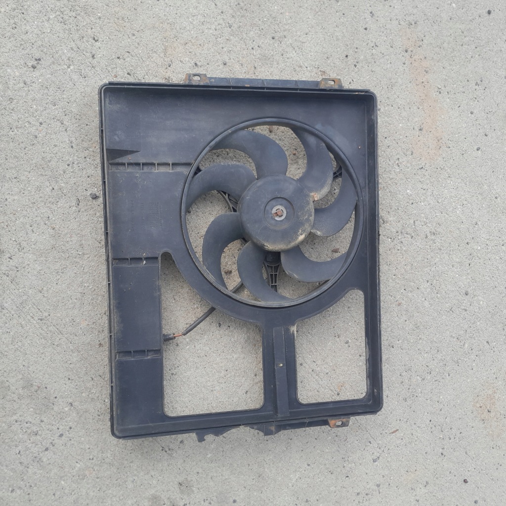 Вентилятор радіатора vitara i 1,9 td 17761-86cc0 в Україні