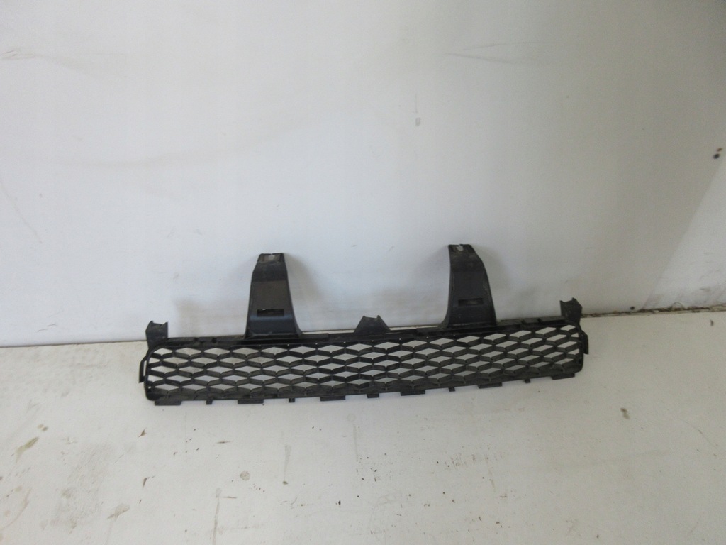 фото №1, Corolla verso 07-09 решётка решётка радиатора бампера перед