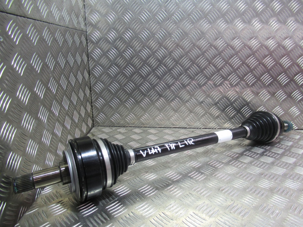 фото №1, Mercedes v klasa w447 приводной вал задняя a4473507900