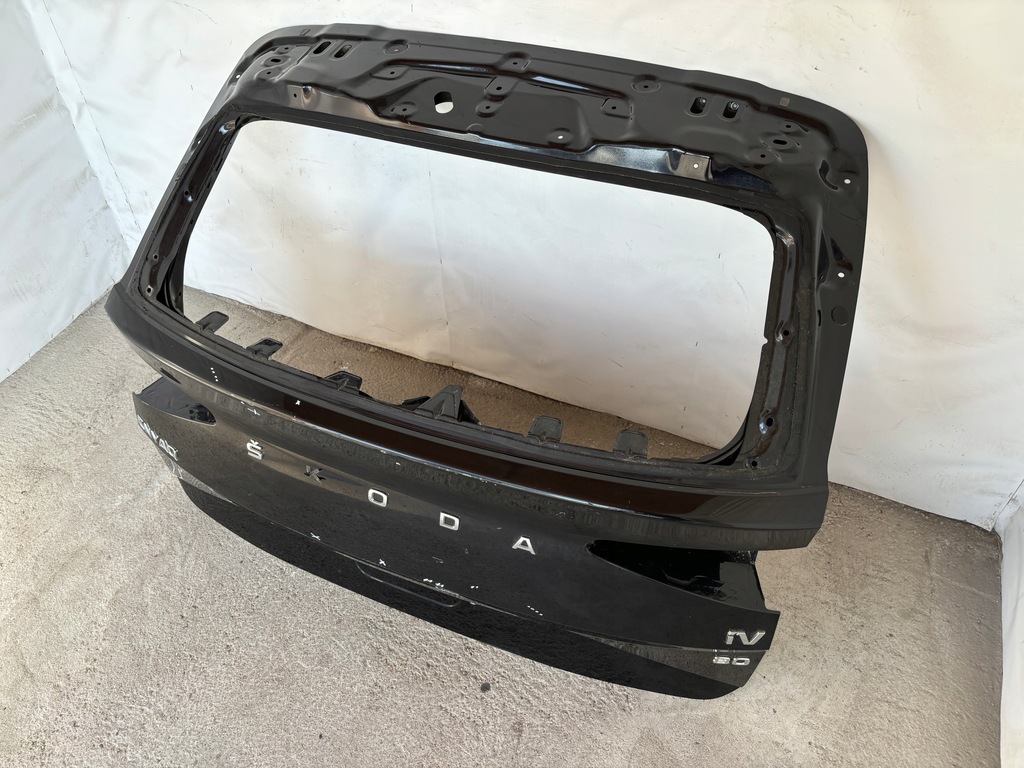 фото №10, Skoda enyaq крышка багажника багажника задняя задняя