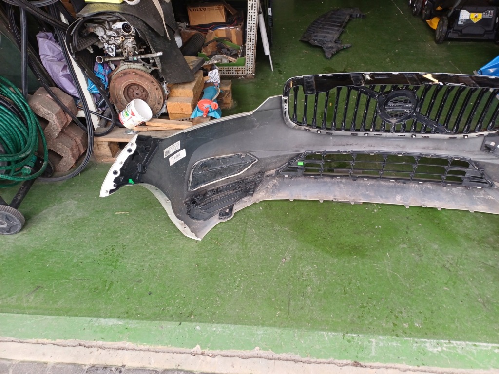 фото №9, Бампер передній volvo xc60 2017-2022 bez омивача
