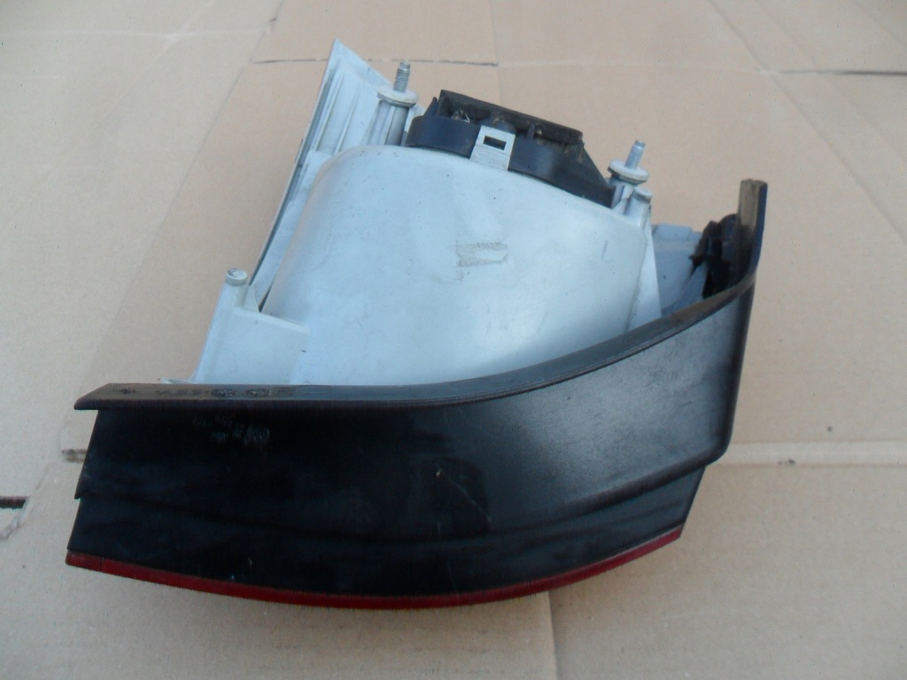 фото №12, Vw golf v лампа задняя правая