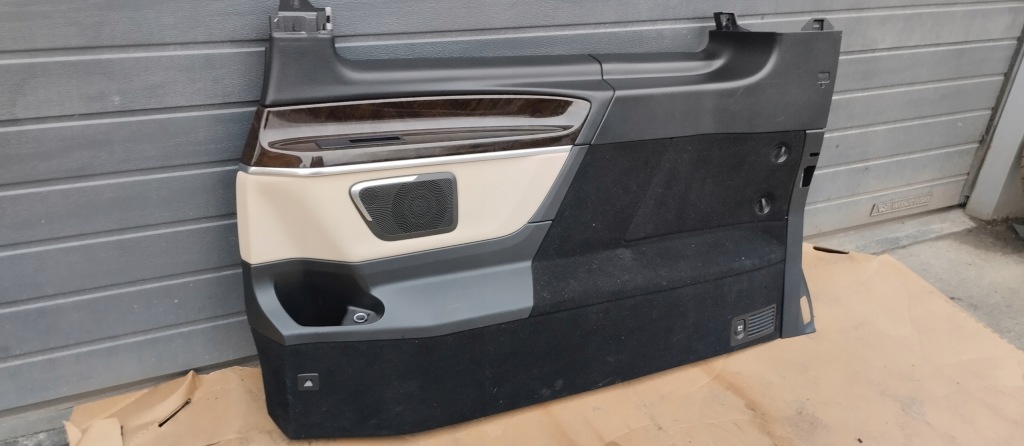 фото №6, Обшивка багажника правый задняя обивка mercedes v-klasa w447