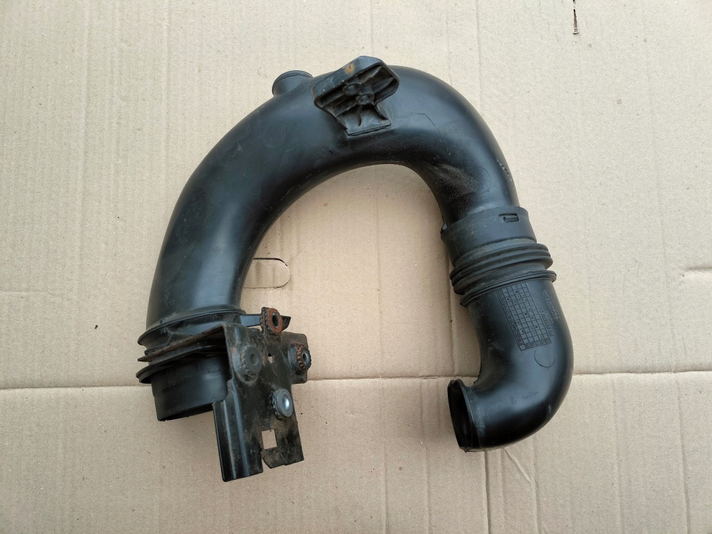фото №1, Citroen ds4 c4 ii b7 2,0 hdi ловушка шланг воздуха
