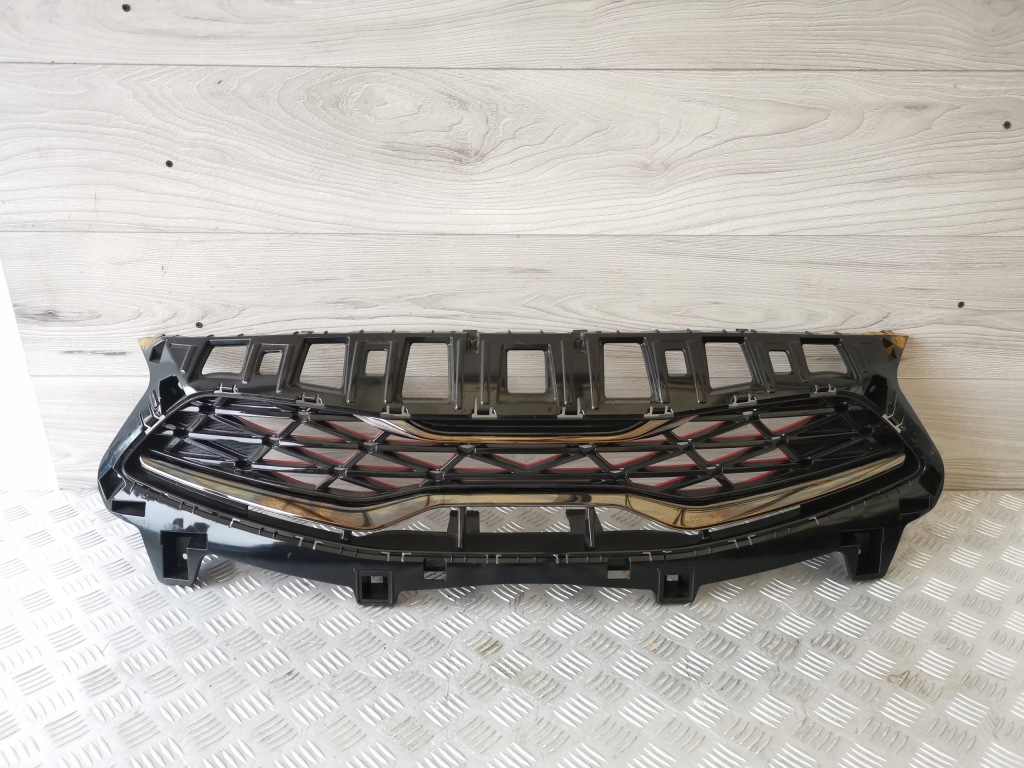 фото №1, Kia ceed iii lift 2023 решётка радиатора решётка радиатора бампера gt