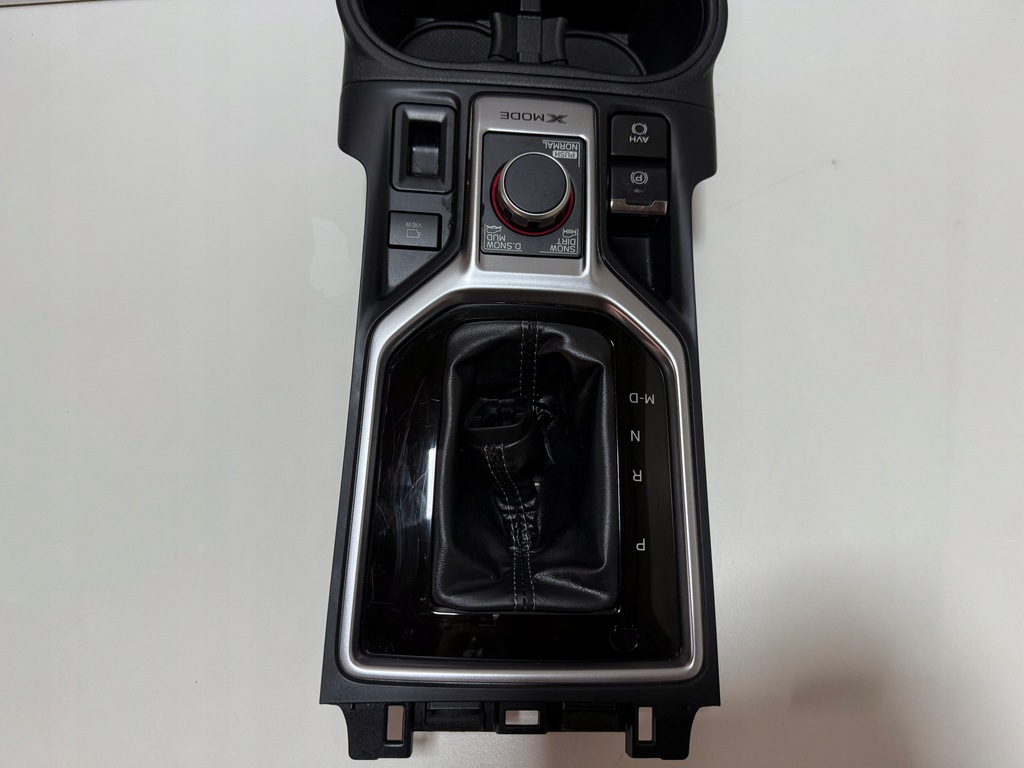 фото №7, Subaru forester v 19-24 накладка туннель среднего панель управление